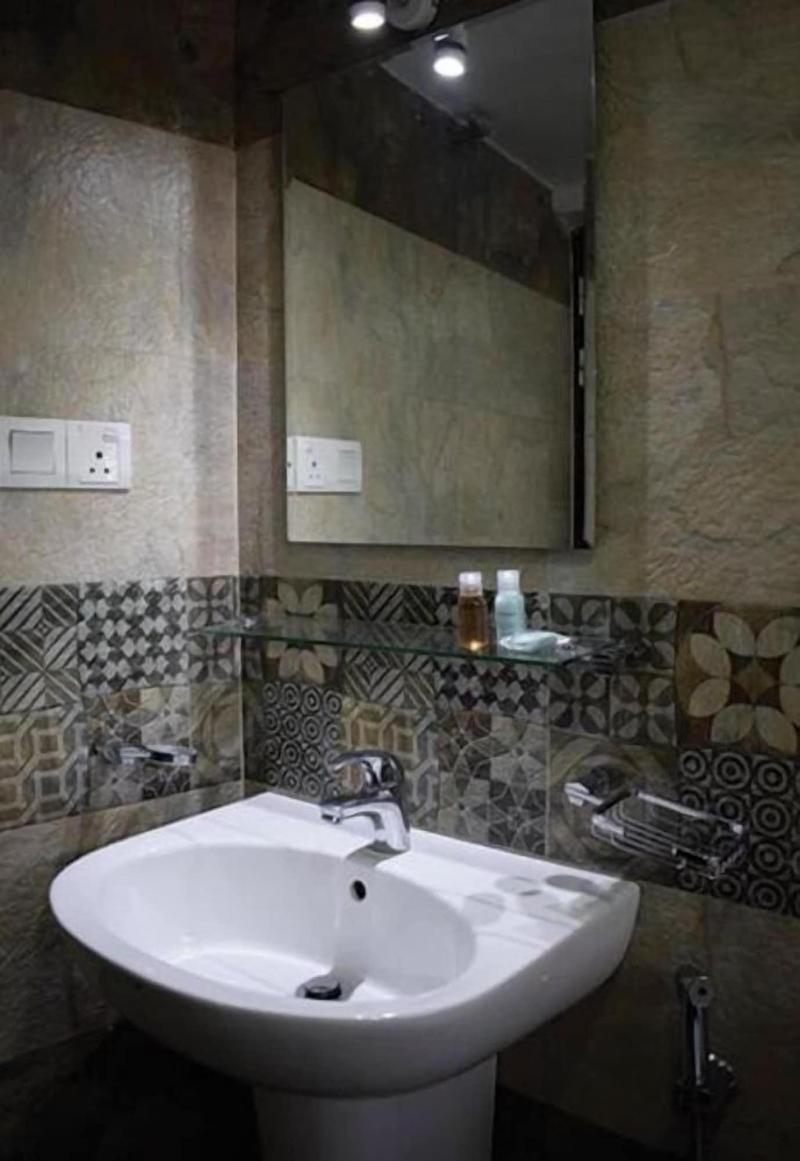 Blue Moon Guest House image