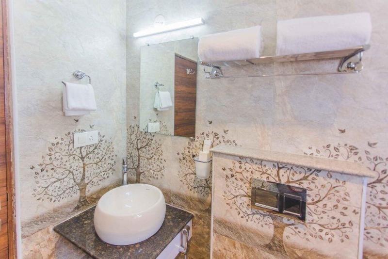 Hotel Thanga Orchid image