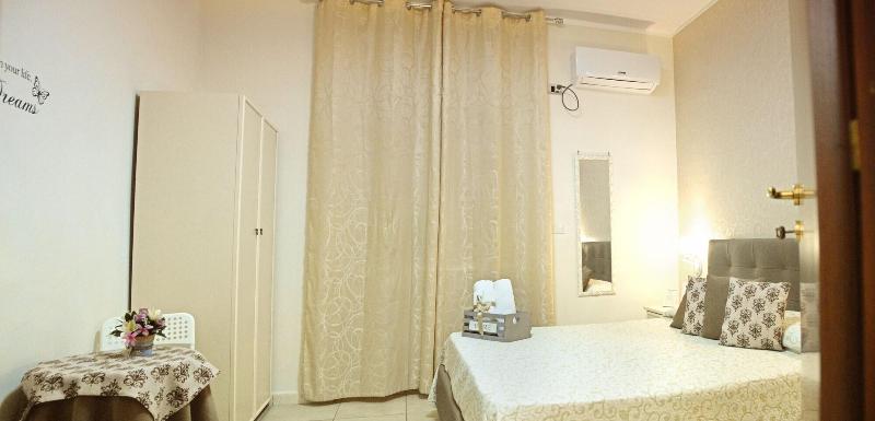 Sweet Room image