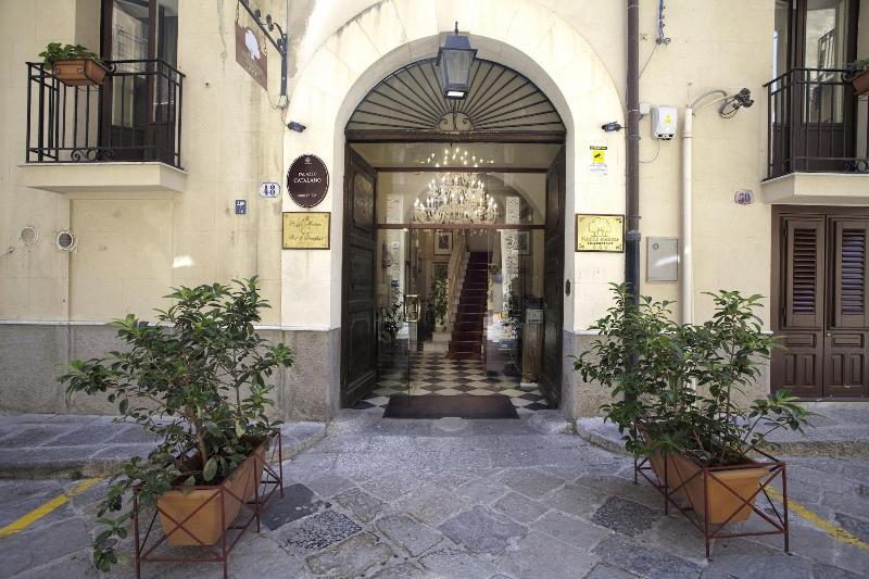 Al Piazza Marina B&B image