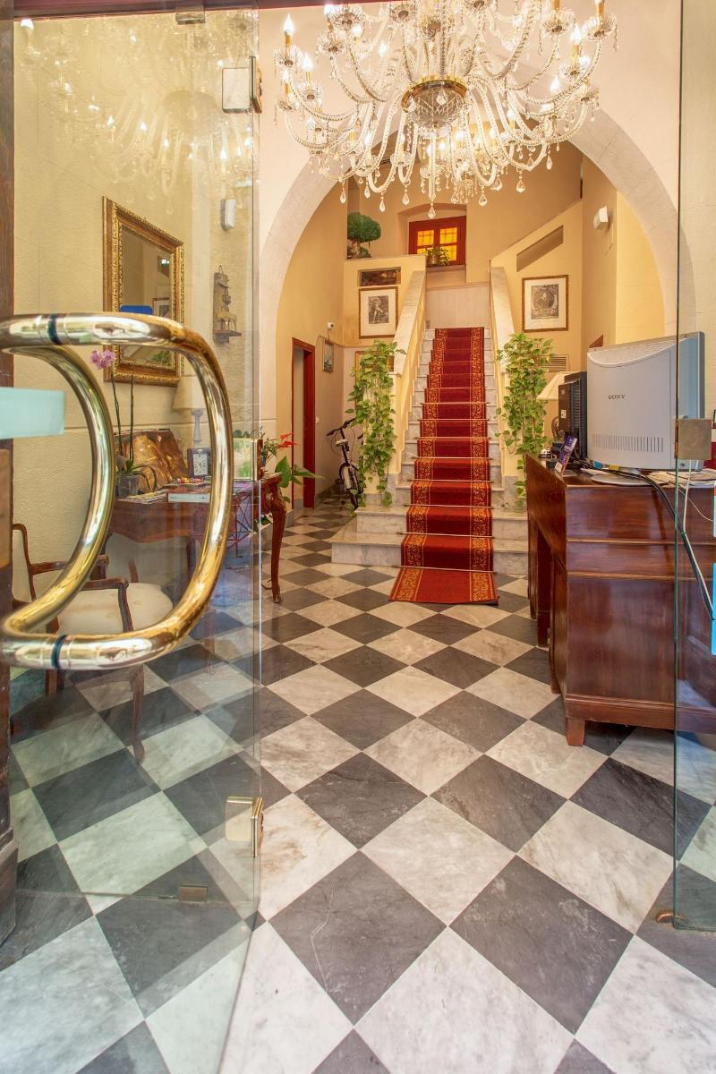 Al Piazza Marina B&B image