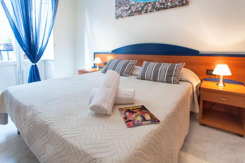 Al Piazza Marina B&B image