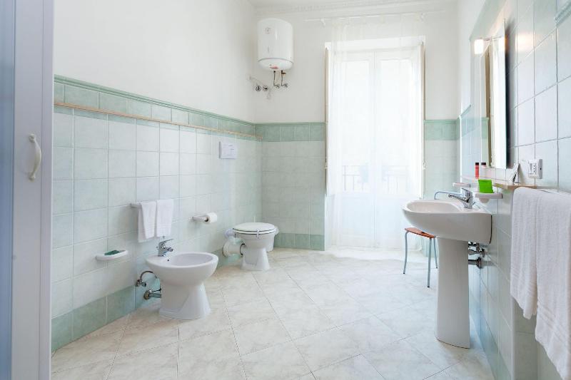 Al Piazza Marina B&B image