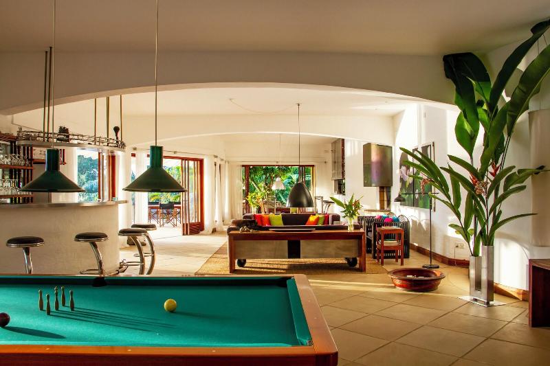 Bougainvillea Retreat image