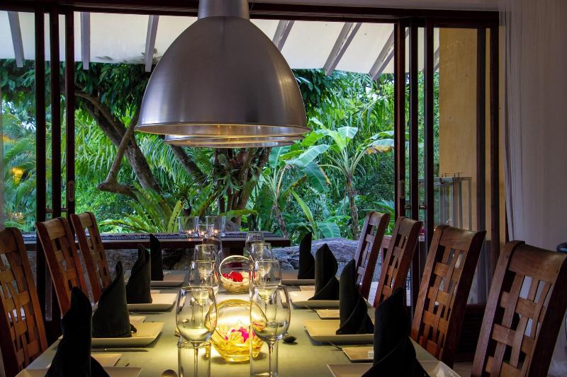 Bougainvillea Retreat image