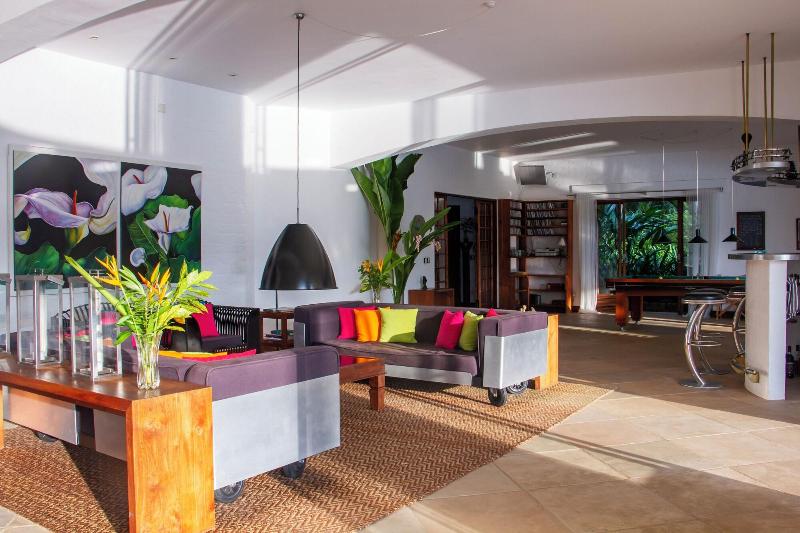 Bougainvillea Retreat image