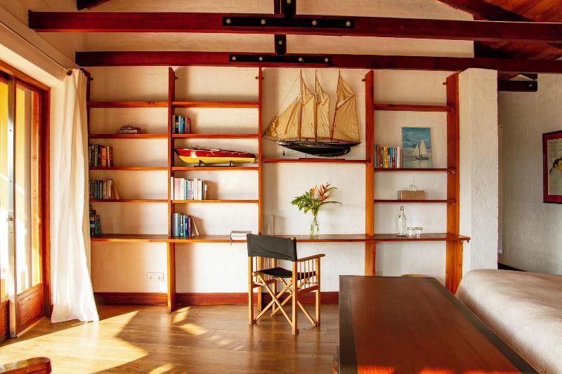 Bougainvillea Retreat image
