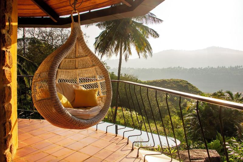 Bougainvillea Retreat image