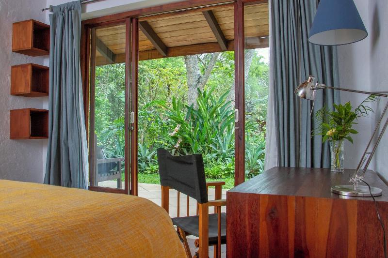 Bougainvillea Retreat image