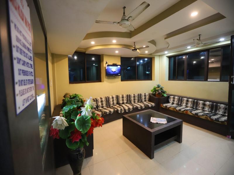 Larica Holiday Inn Puri image