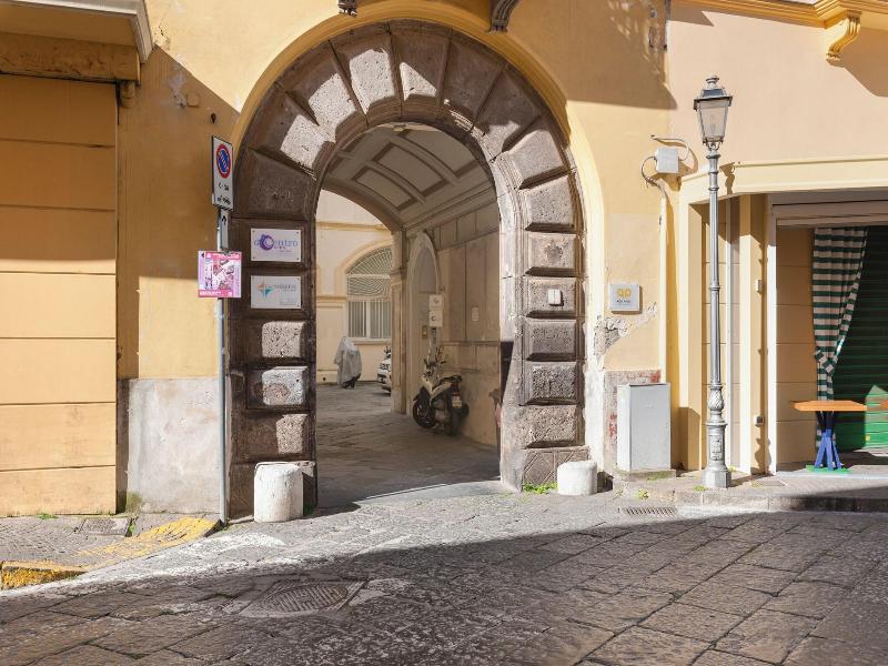 Al Centro Suites image