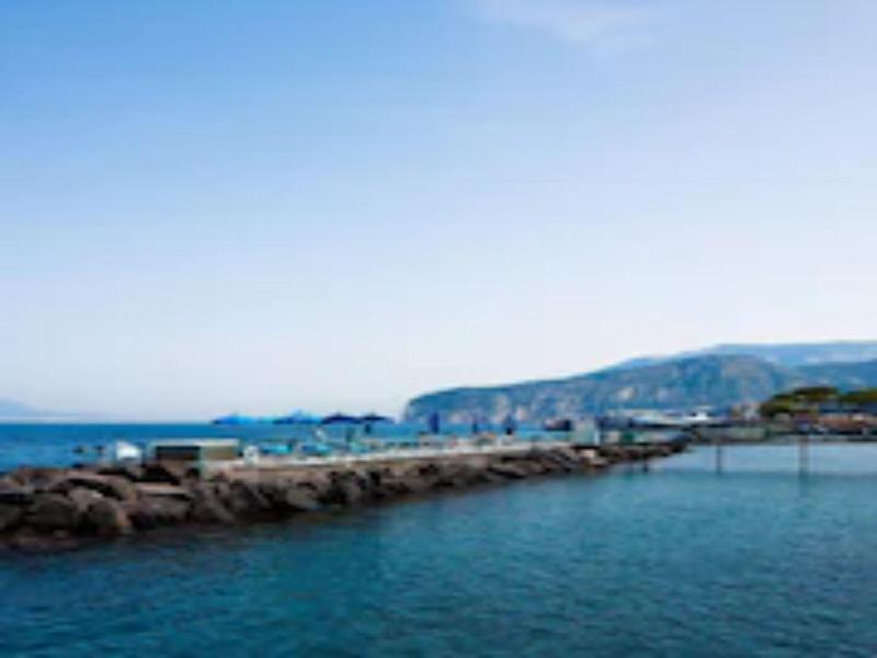 Al Centro Suites image