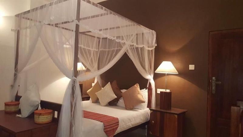 Asharo Sigiriya Villa image