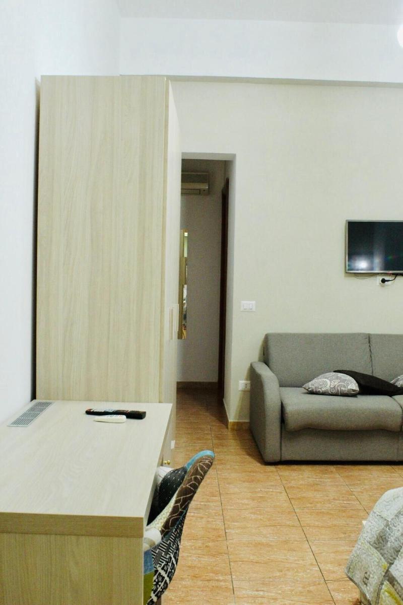Beauty House image