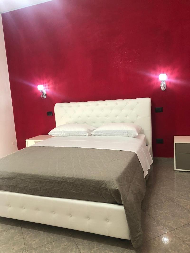 Beauty House image