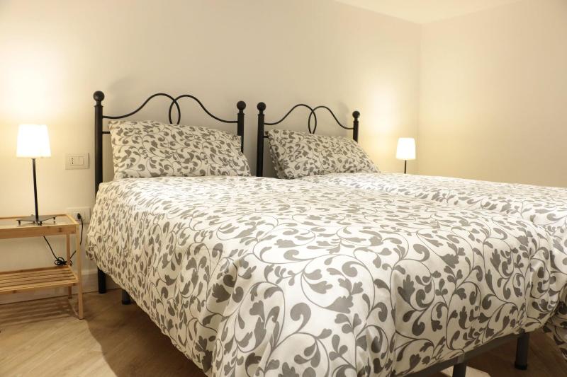 B&B Napoli La scalinata di Chiaia image