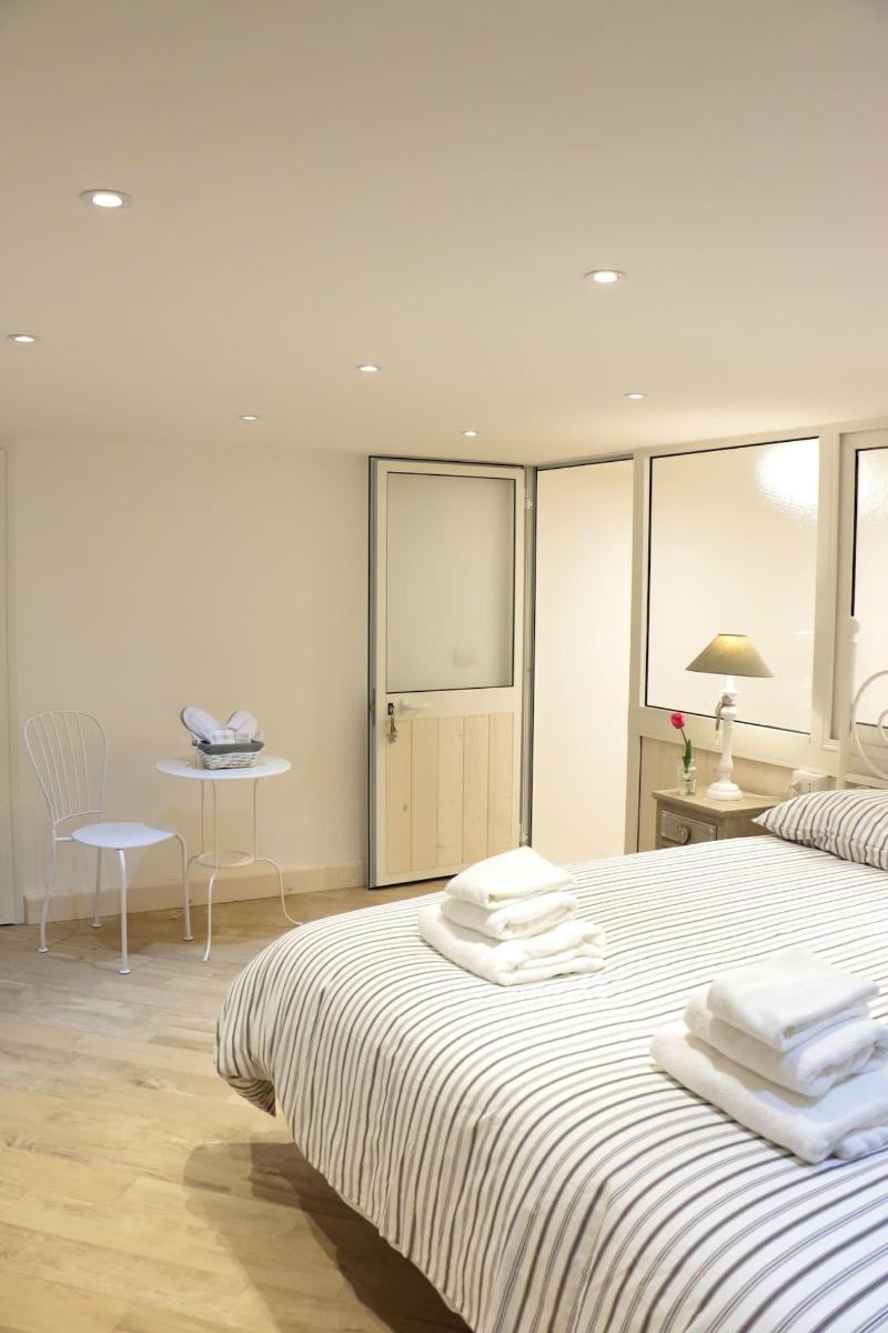 B&B Napoli La scalinata di Chiaia image