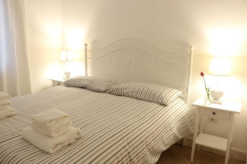 B&B Napoli La scalinata di Chiaia image