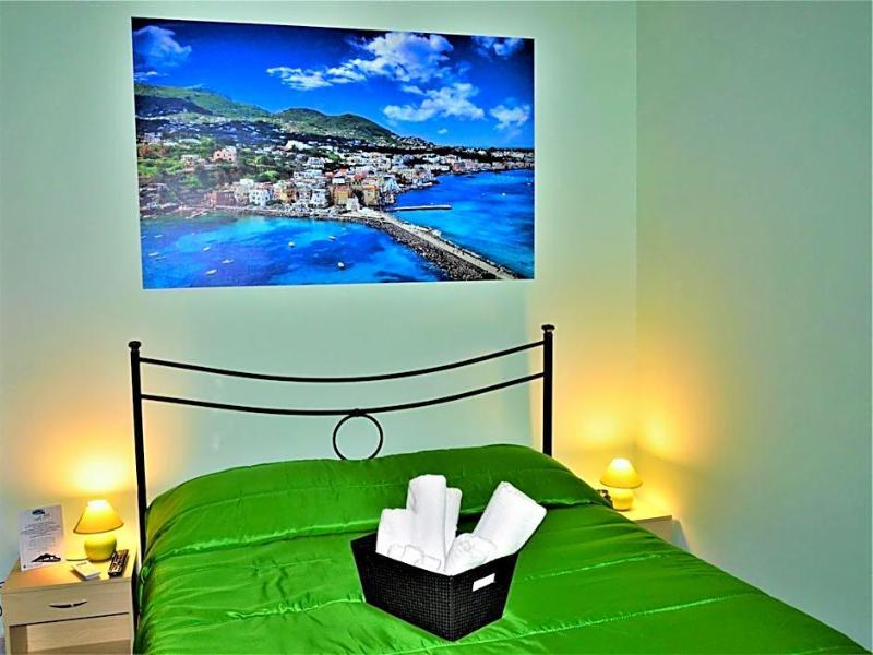 Napoli Station B&B image
