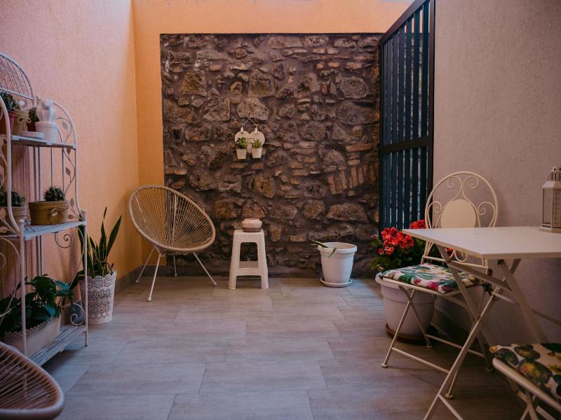 La Casa Di Alma image