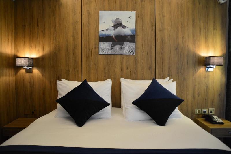 Monarch Hotel Amman image