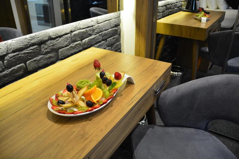 Monarch Hotel Amman image
