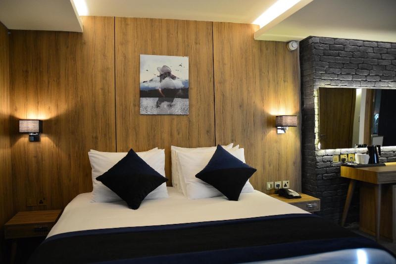 Monarch Hotel Amman image