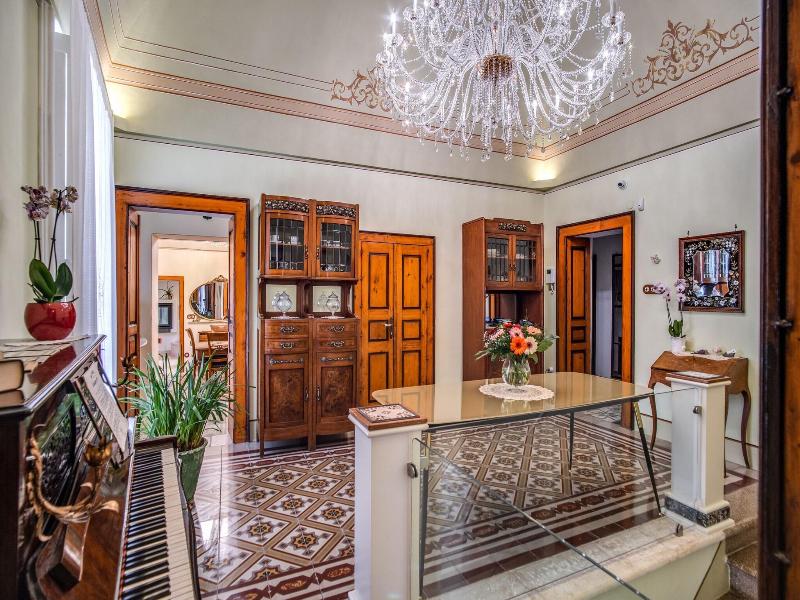 Stunis Charme B&B image