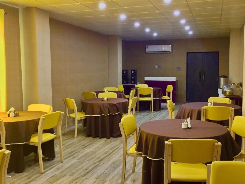 Ace Prime Hotel image