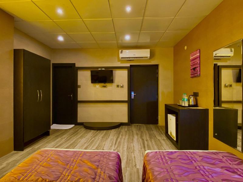 Ace Prime Hotel image