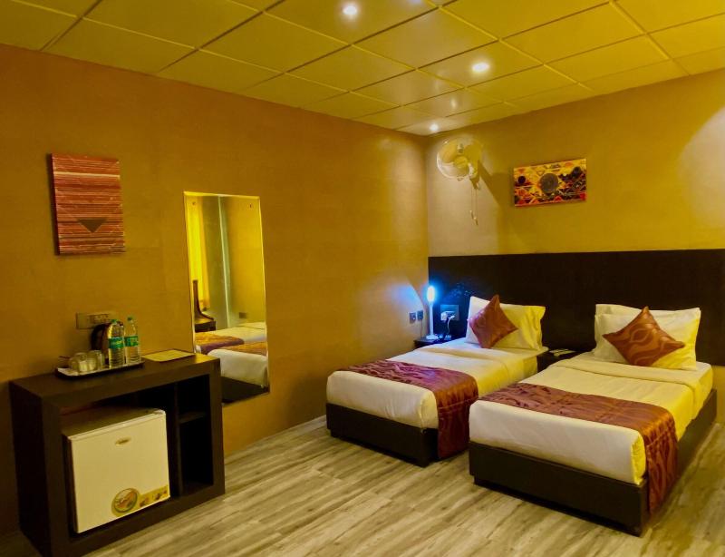 Ace Prime Hotel image