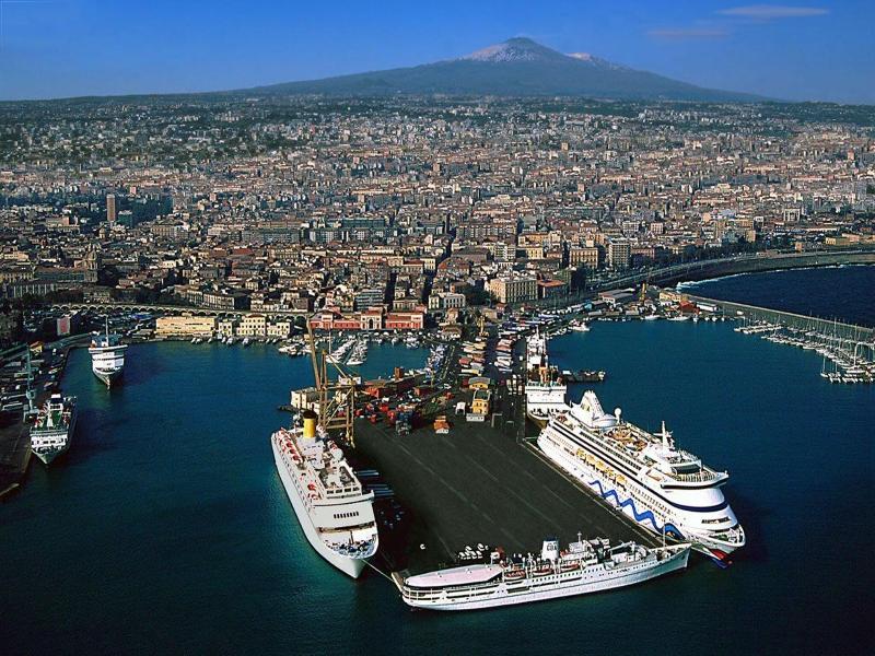 Catania Crossing B&B Rooms and Comforts image