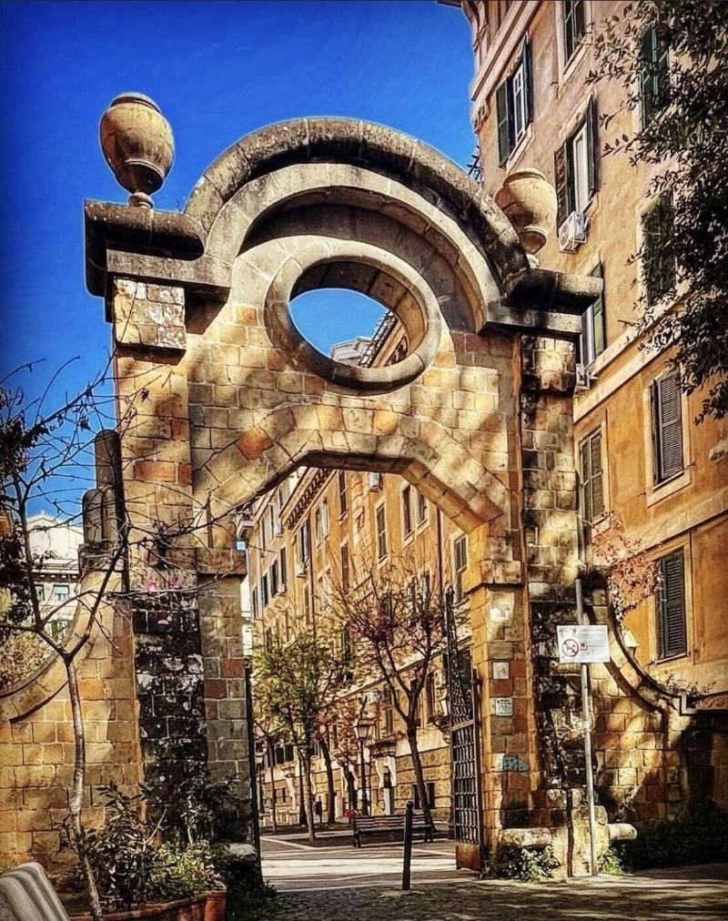 Enjoy Vatican image