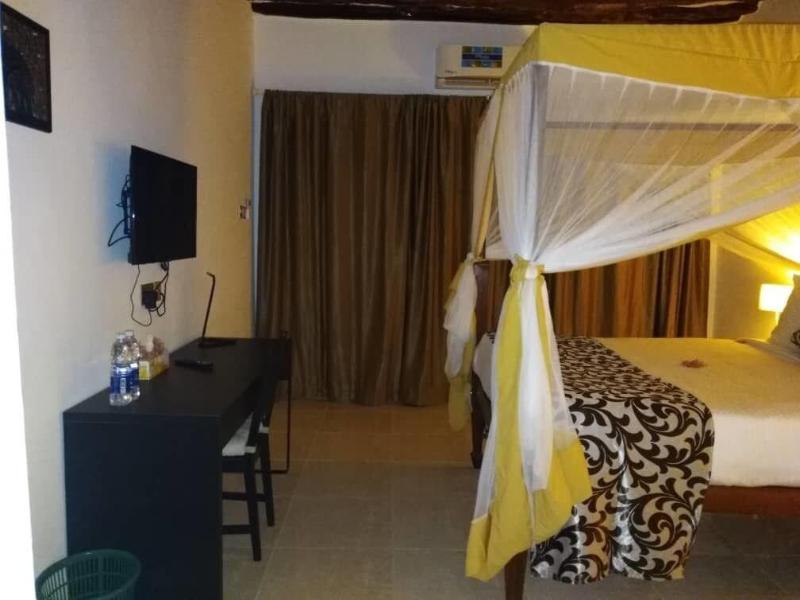 Isla Bonita Zanzibar Beach Resort image