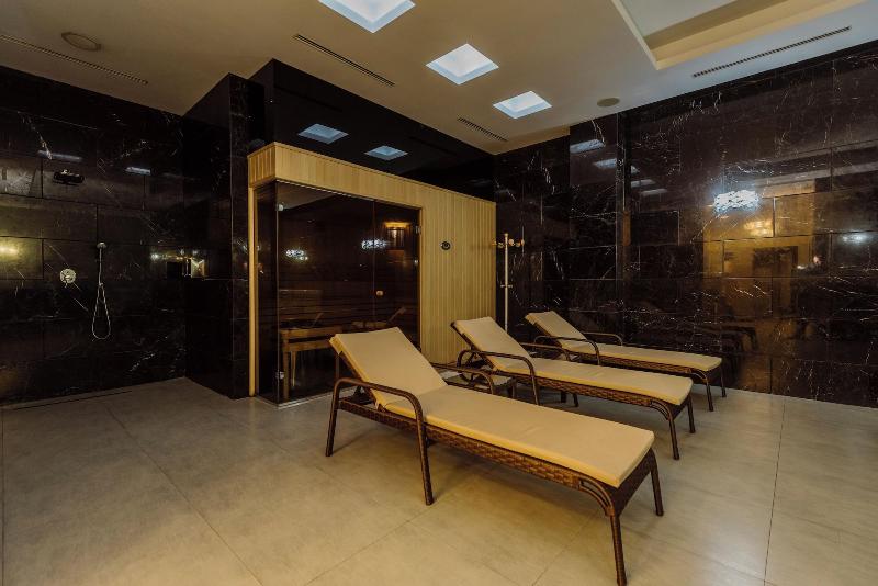 Golden Palace Batumi Hotel & Casino image