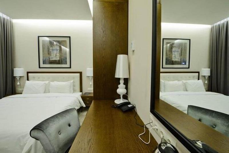 Golden Palace Batumi Hotel & Casino image