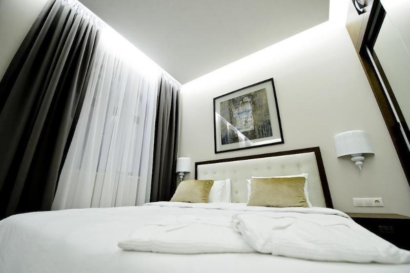 Golden Palace Batumi Hotel & Casino image