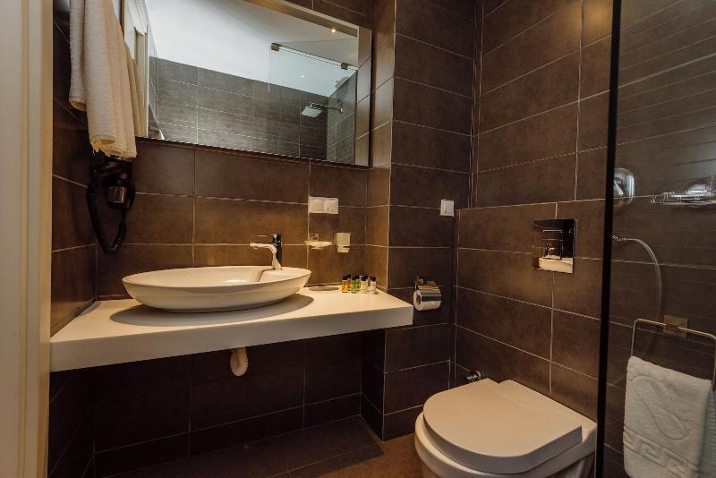 Golden Palace Batumi Hotel & Casino image