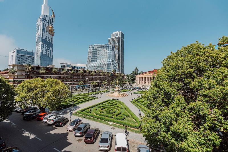 Golden Palace Batumi Hotel & Casino image