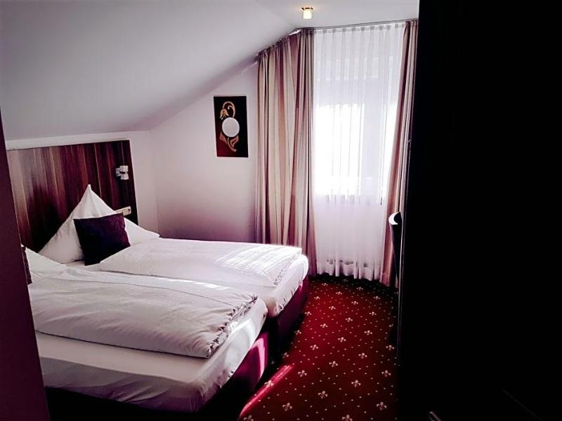 Hotel Restaurant Spechtshaardt image