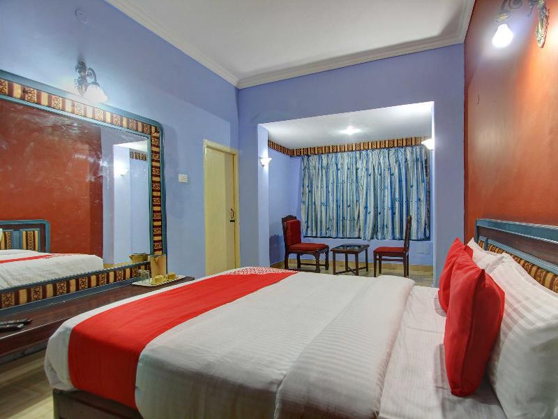 Capital O 13231 Hotel Sapphire Garden View image