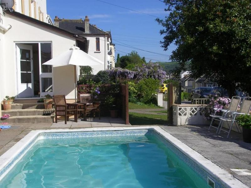 Saffron House Hotel image