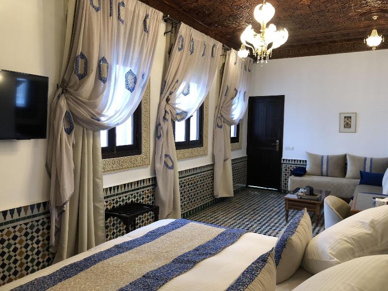 Le Grand Alcazar image