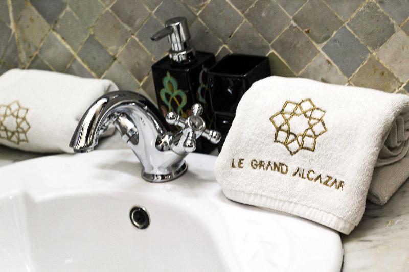 Le Grand Alcazar image