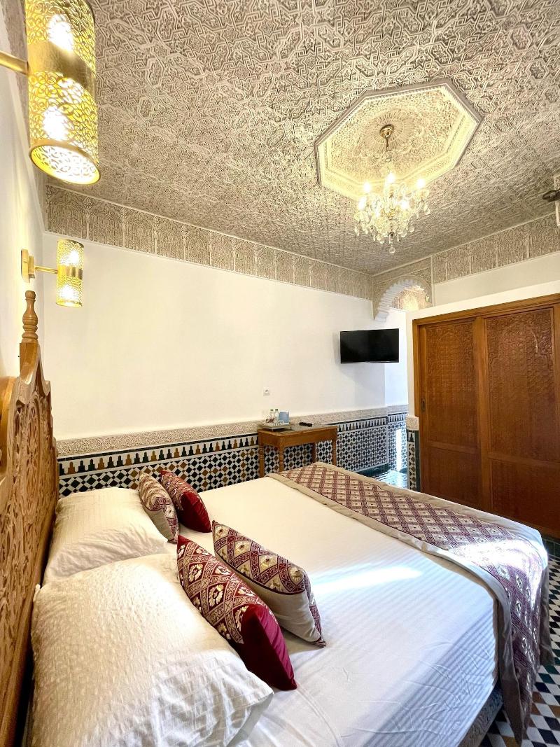 Le Grand Alcazar image