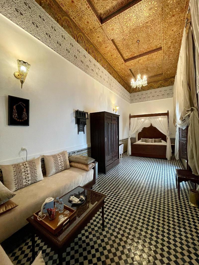 Le Grand Alcazar image
