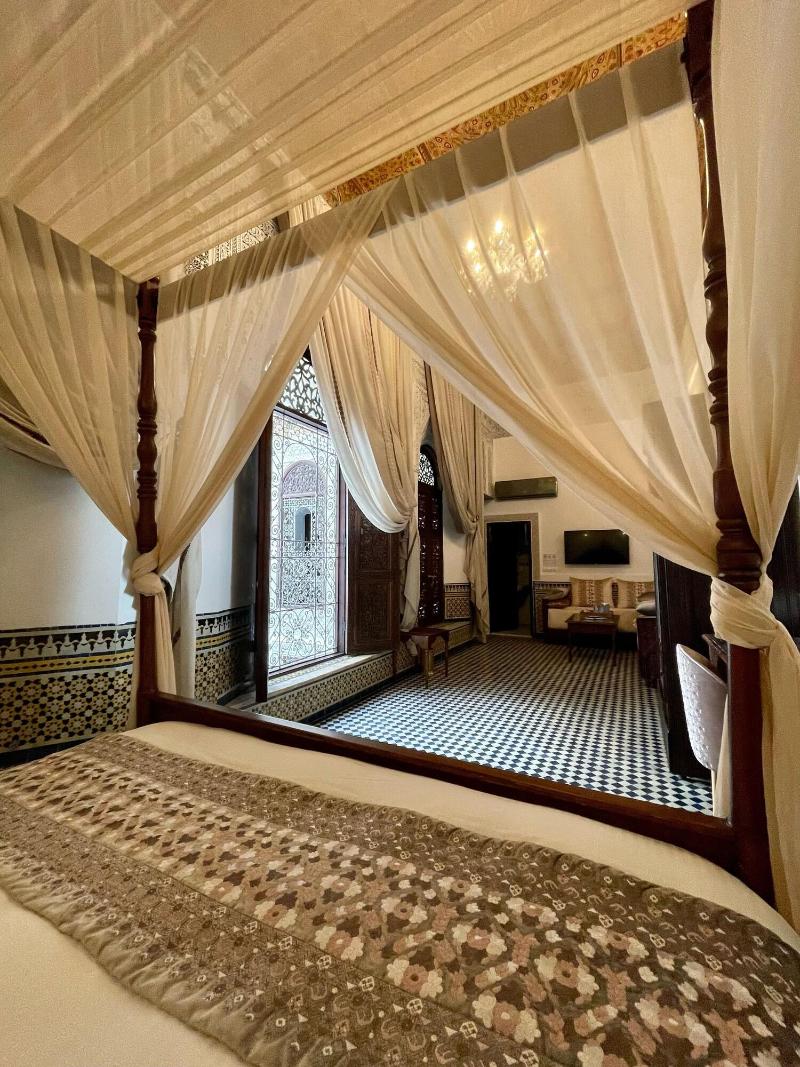 Le Grand Alcazar image