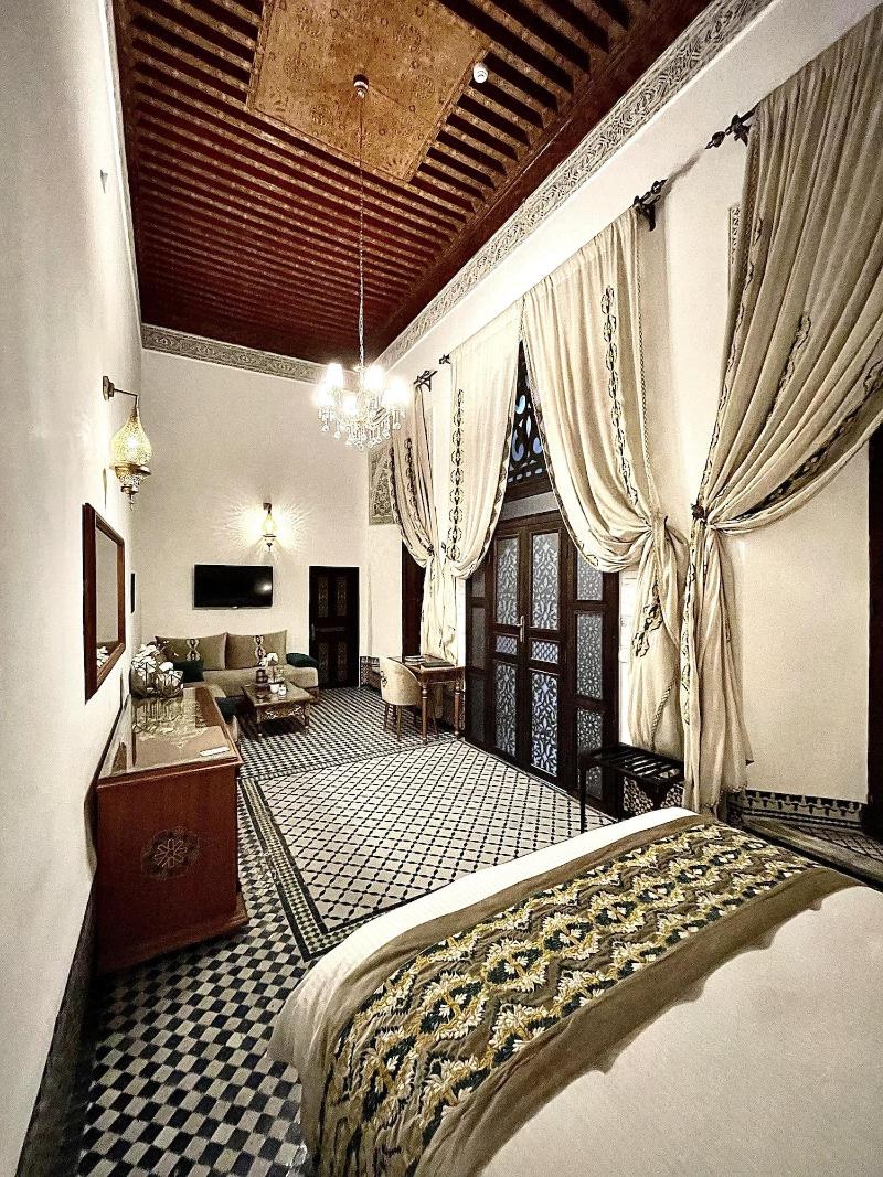 Le Grand Alcazar image