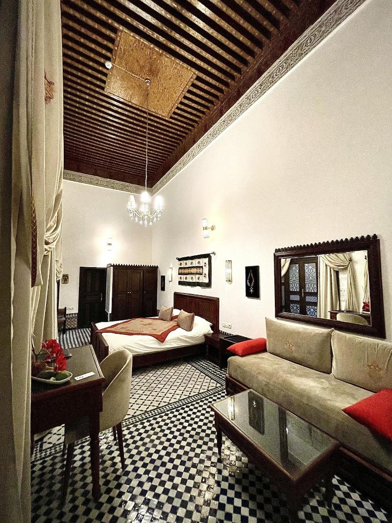 Le Grand Alcazar image