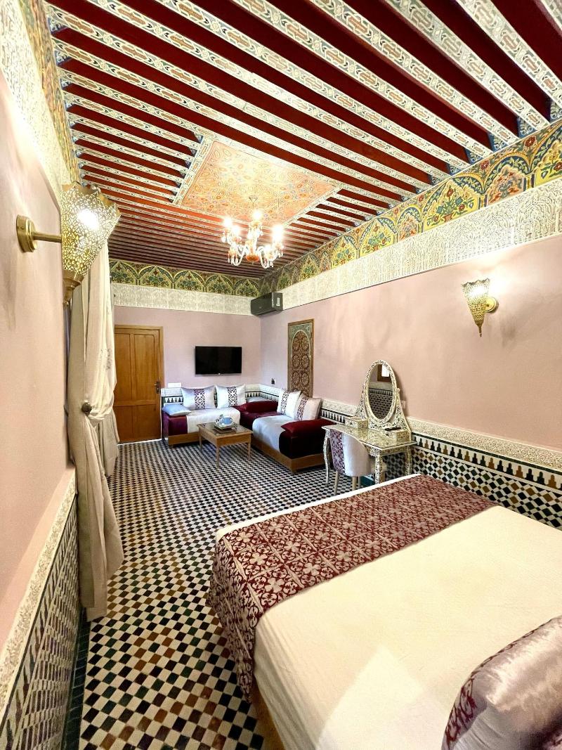 Le Grand Alcazar image